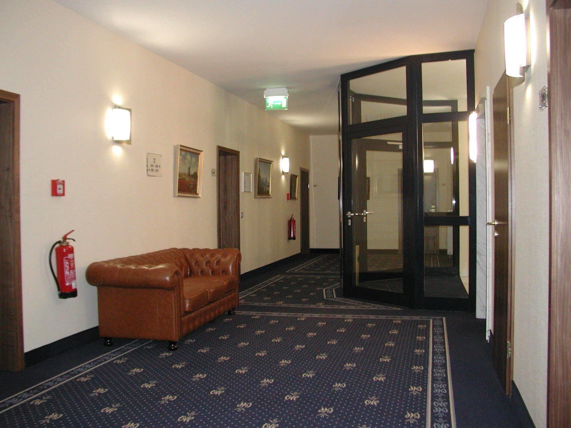 Victoria Hotel Minden Kültér fotó
