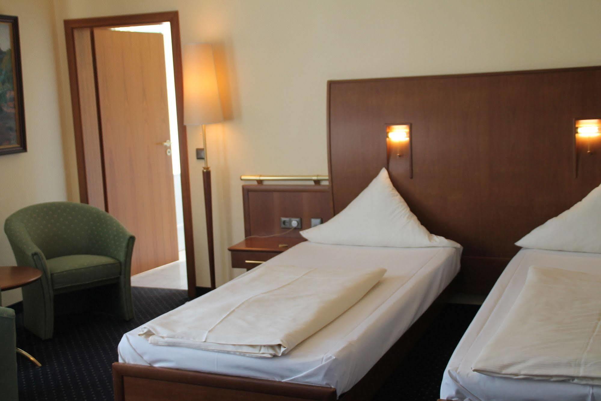 Victoria Hotel Minden Kültér fotó